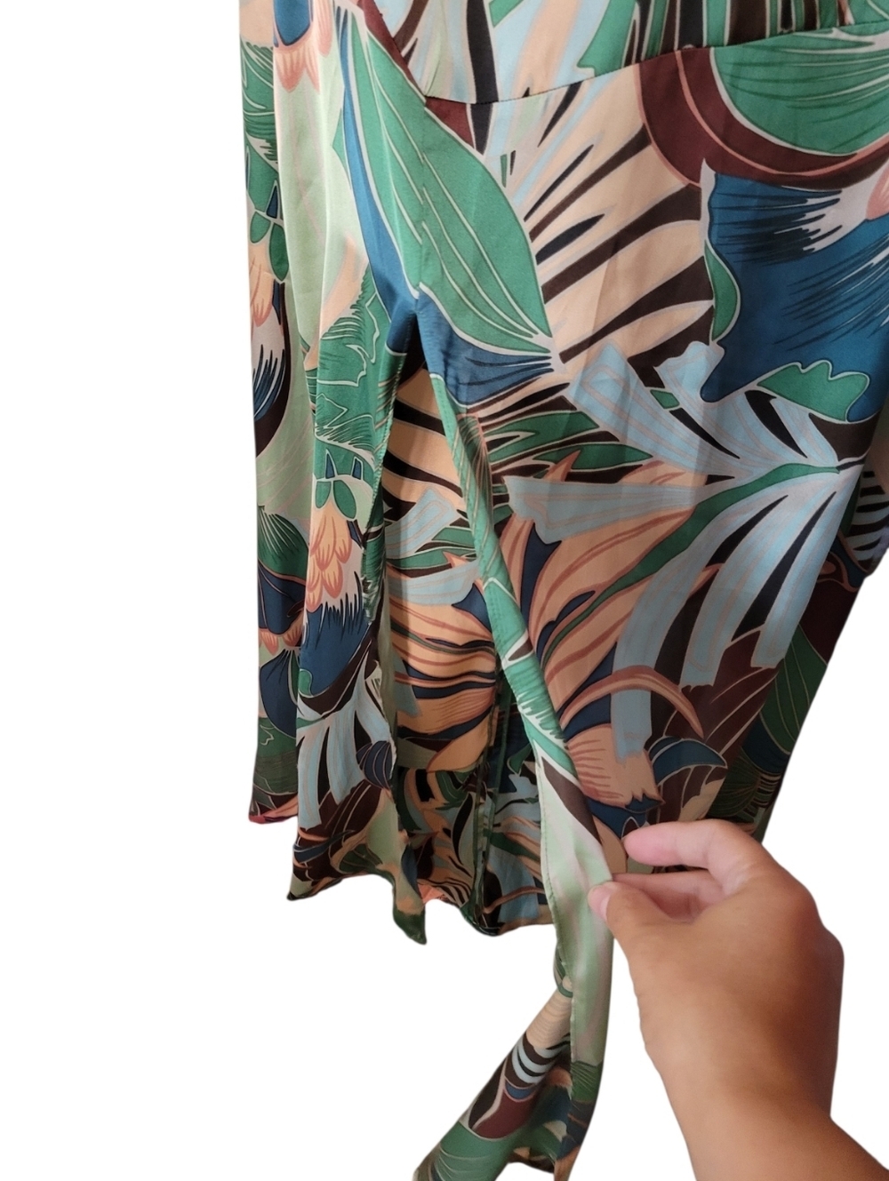 NWT- Mango Green and Teal Tropical Halter Maxi Dress - Picture 5 of 13